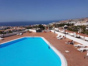 Ocean view pool